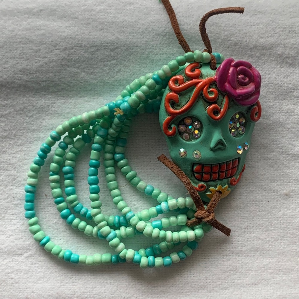 Boutique skull adjustable bracelet